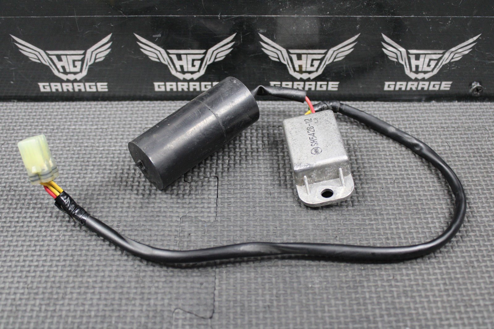 2002 HONDA 02 - 07 CR250R OEM RECTIFIER VOLTAGE REGULATOR WIRING 31600 - KZ3 - J41 - hggarage