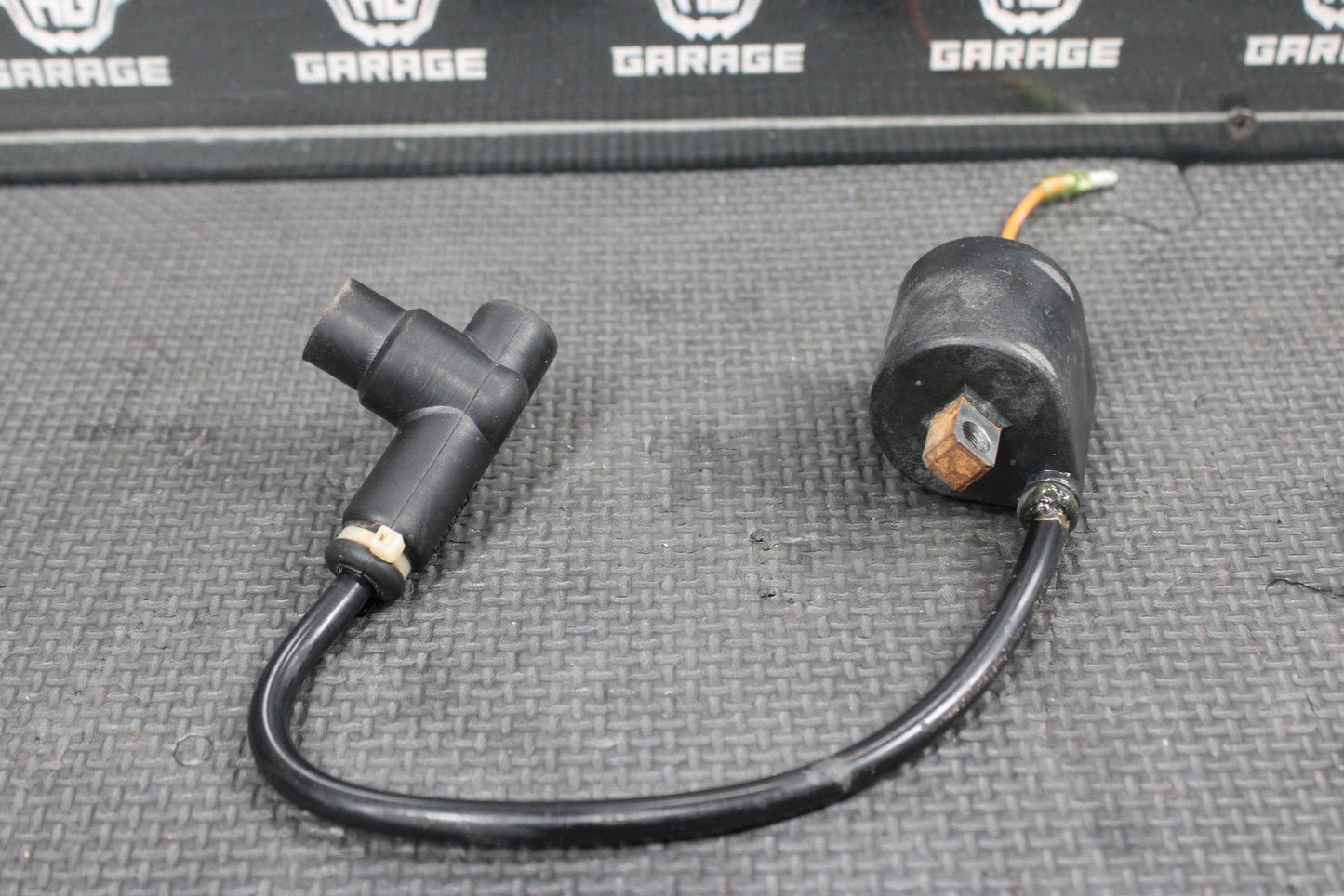 2004 KAWASAKI 00 - 05 KX65 OEM IGNITION COIL SPARKPLUG 21121 - 1186 21130 - 1077 - hggarage