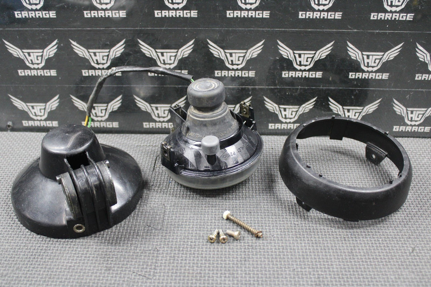2001 YAMAHA BANSHEE YFZ350 OEM FRONT HEAD LIGHT LAMP HEADLIGHT HOUSING PARTS - hggarage