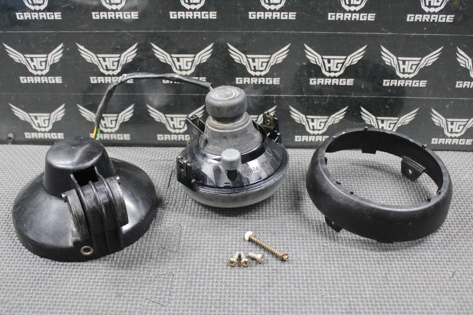 2001 YAMAHA BANSHEE YFZ350 OEM FRONT HEAD LIGHT LAMP HEADLIGHT HOUSING PARTS - hggarage