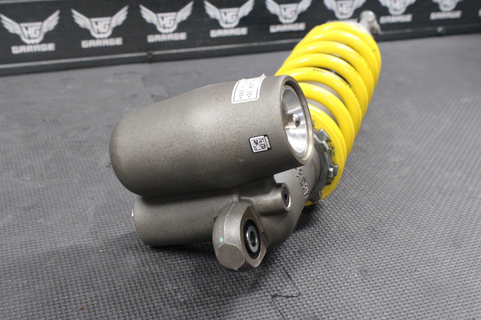 2023 HONDA CRF250R OEM SHOWA REAR BACK SHOCK ABSORBER SUSPENSION 52400 - K95 - AA1 - hggarage