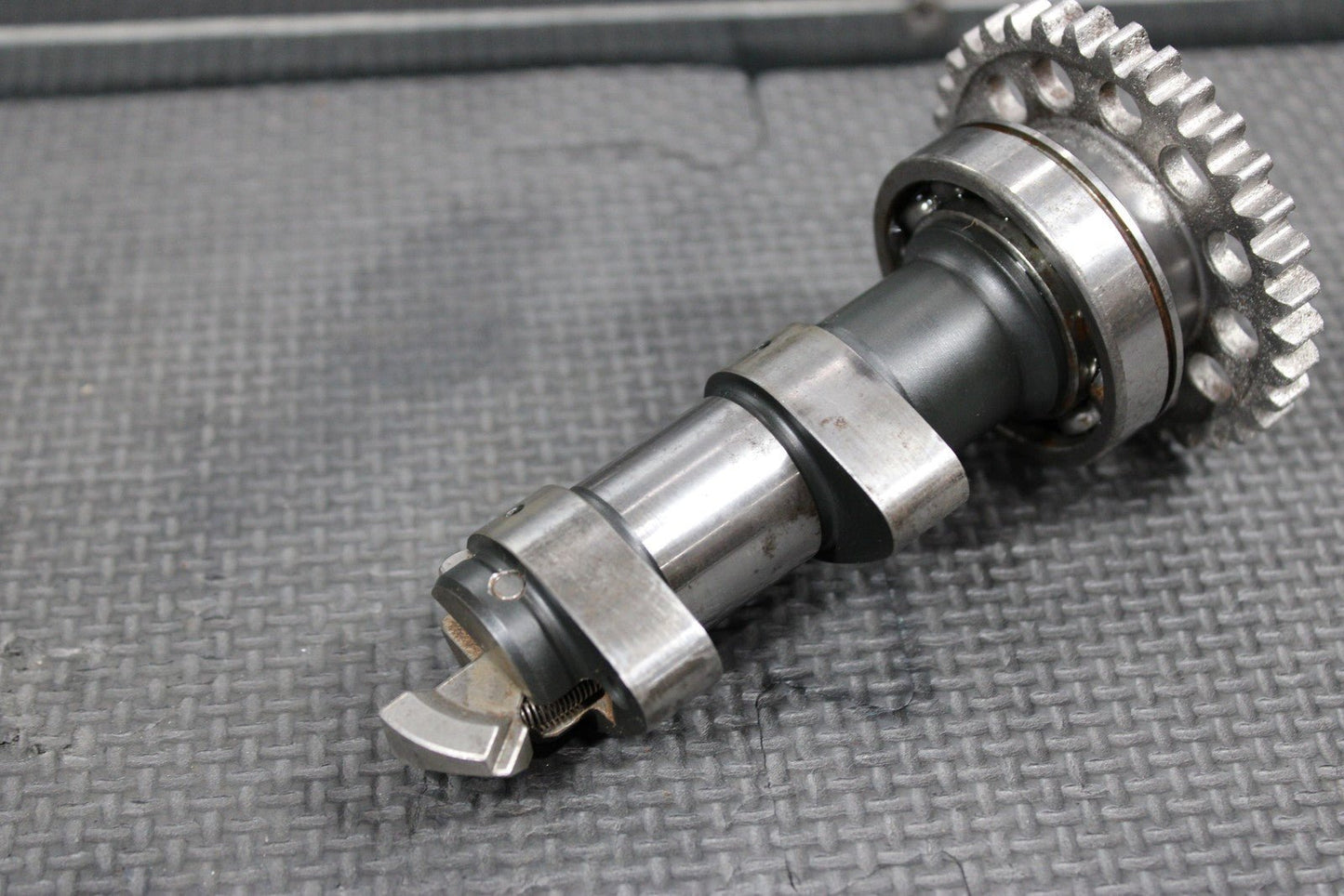 2013 HUSQVARNA TE511 OEM ENGINE MOTOR EXHAUST CAM SHAFT CAMSHAFT 7729371 - hggarage