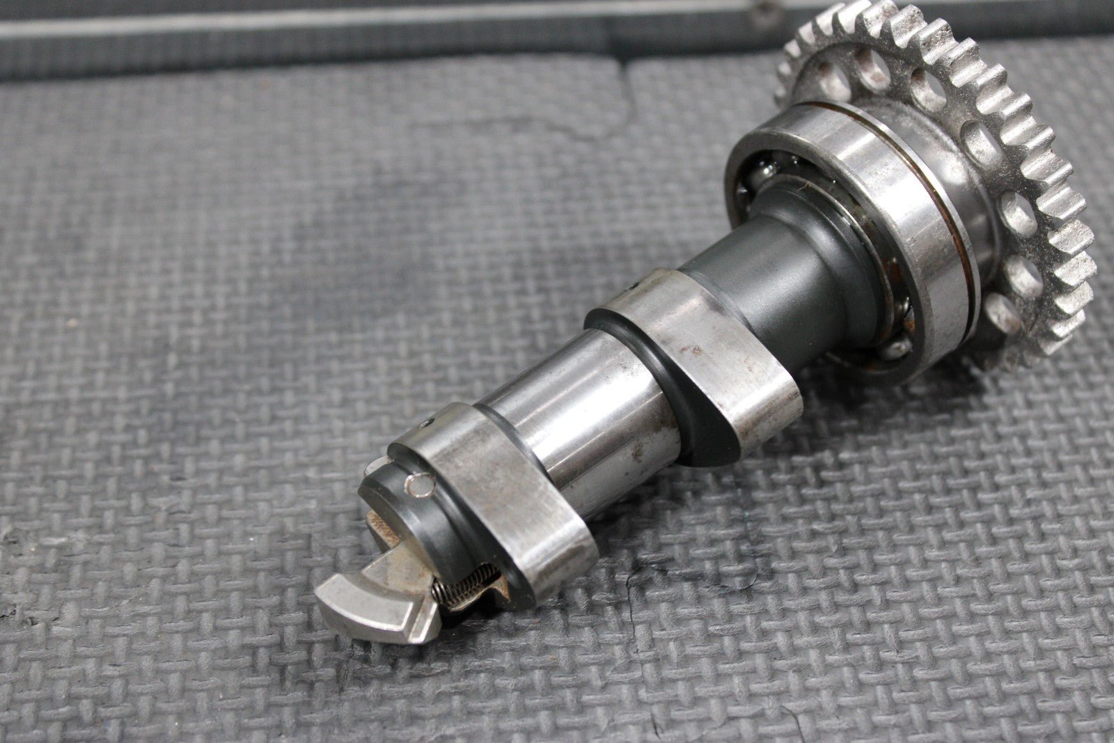 2013 HUSQVARNA TE511 OEM ENGINE MOTOR EXHAUST CAM SHAFT CAMSHAFT 7729371 - hggarage