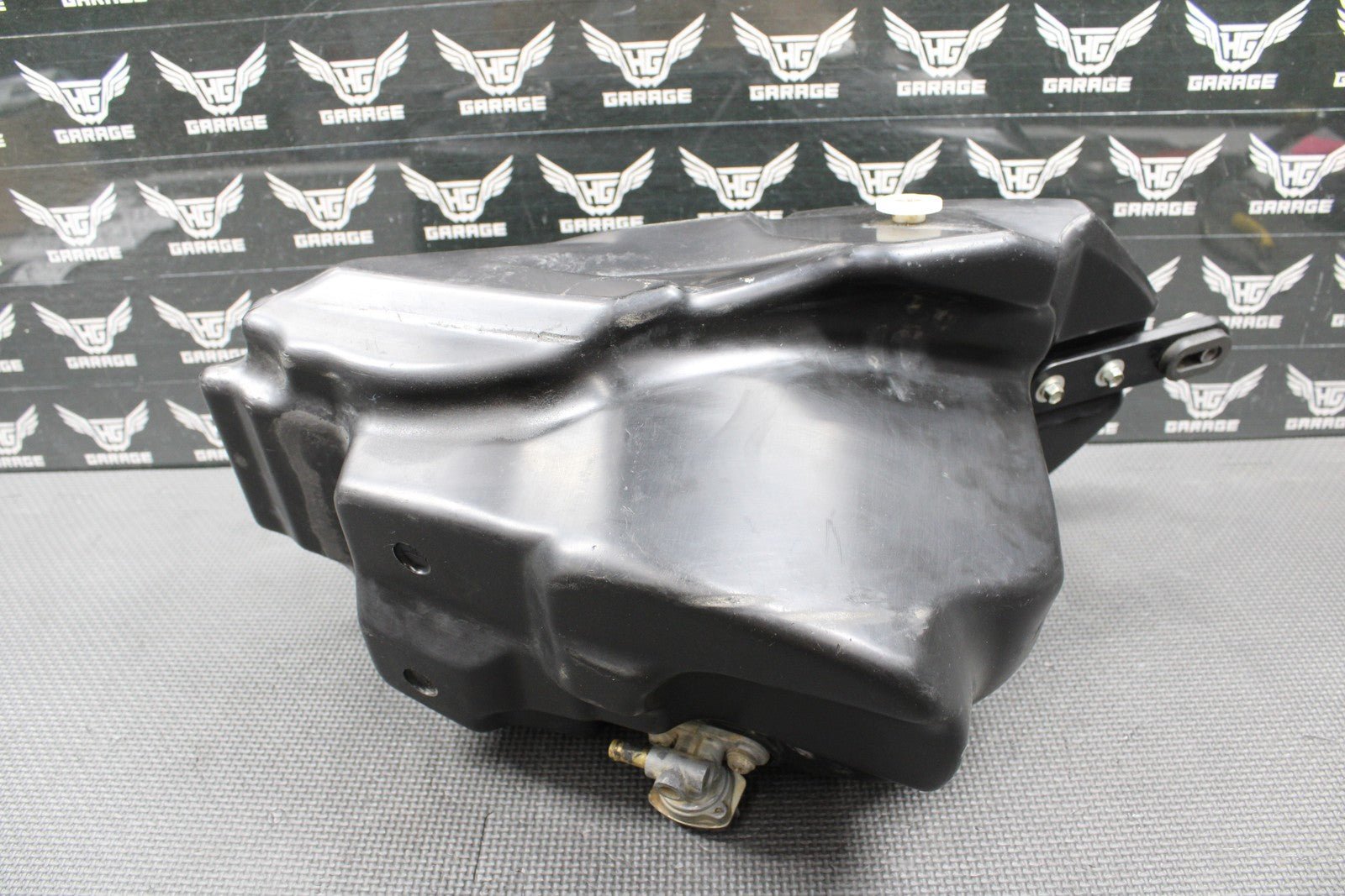 2010 10 - 13 YAMAHA YZ250F OEM GAS FUEL TANK CELL PETROL RESERVOIR 17D - 24110 - 50 - 00 - hggarage