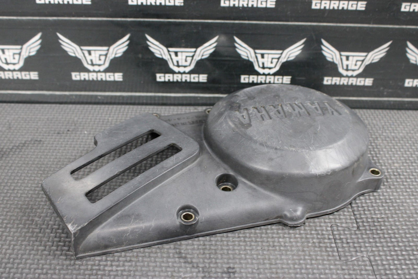 1997 YAMAHA RT100 92 - 00 OEM ENGINE MOTOR STATOR GENERATOR MAGNETO COVER - hggarage