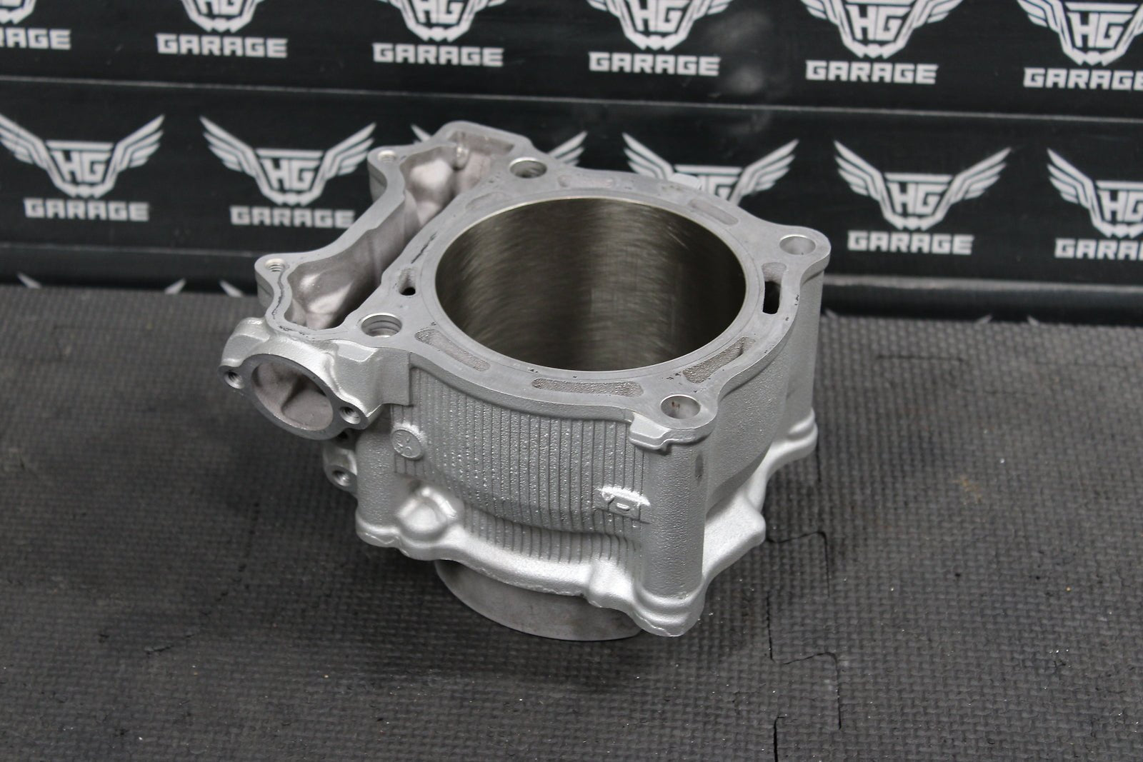 2006 YAMAHA YZ450F ENGINE MOTOR CYLINDER BORE JUG STD BORE 2S2 - 11311 - 11 - 00 - hggarage