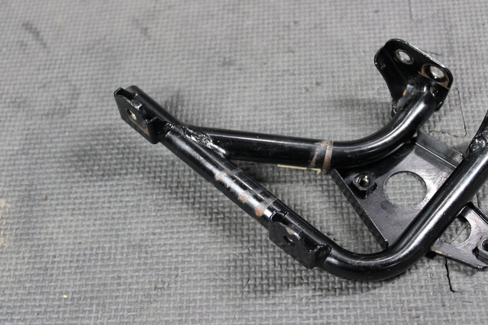 2016 KAWASAKI KX100 01 - 21 KX85 OEM RADIATOR MOUNT STAY - hggarage