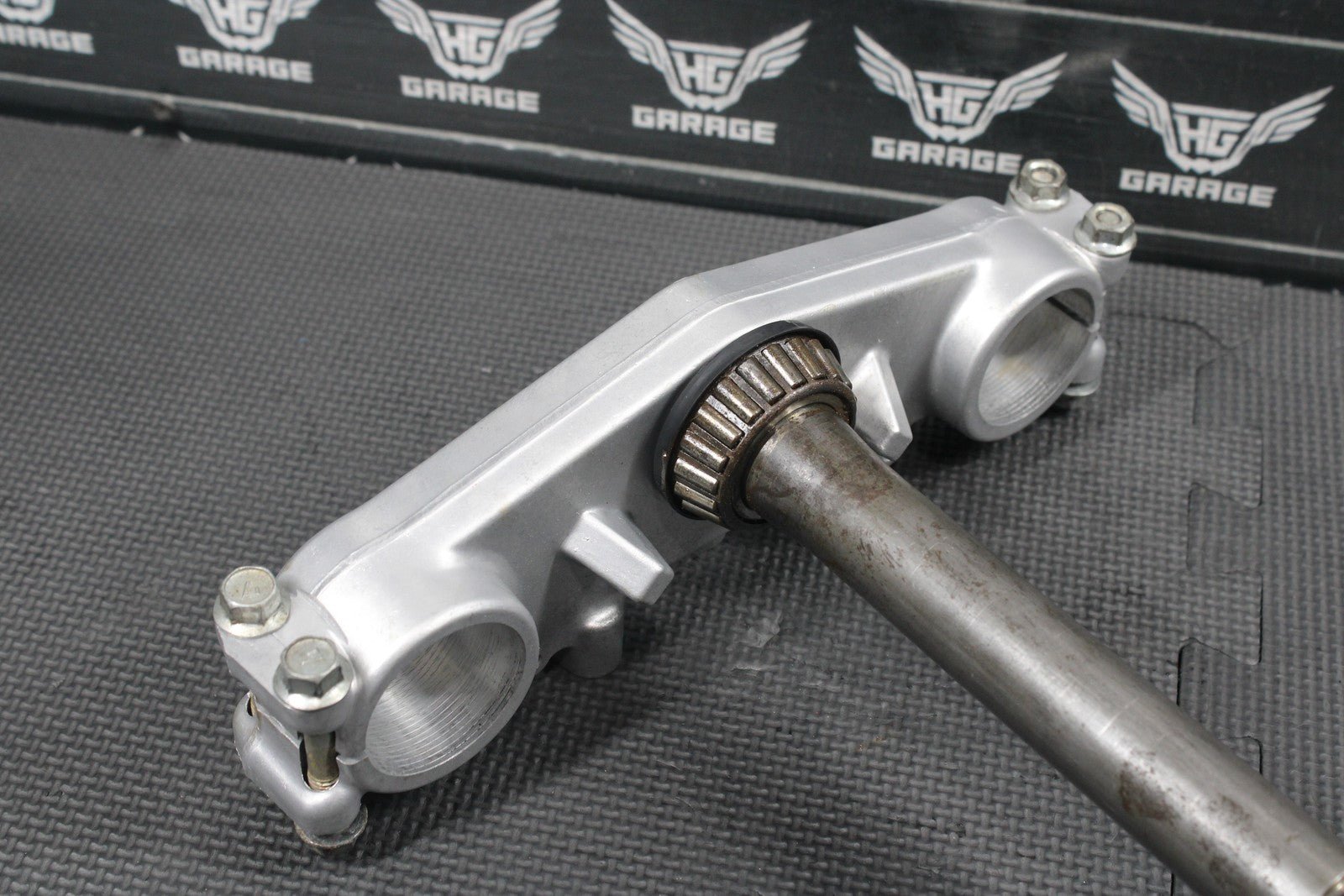 1986 KAWASAKI KDX200 OEM FRONT FORKS LOWER UPPER TRIPLE TREE STEM CLAMP SET - hggarage
