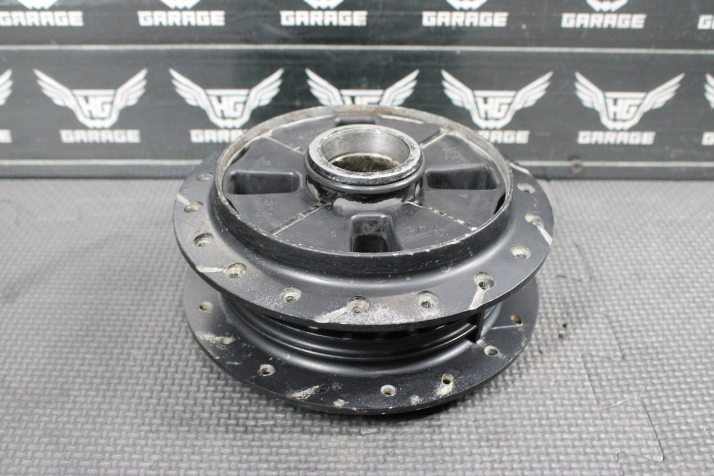 1997 93 - 98 YAMAHA RT100 OEM REAR BACK WHEEL RIM HUB 18A - 25311 - 00 - 98 - hggarage