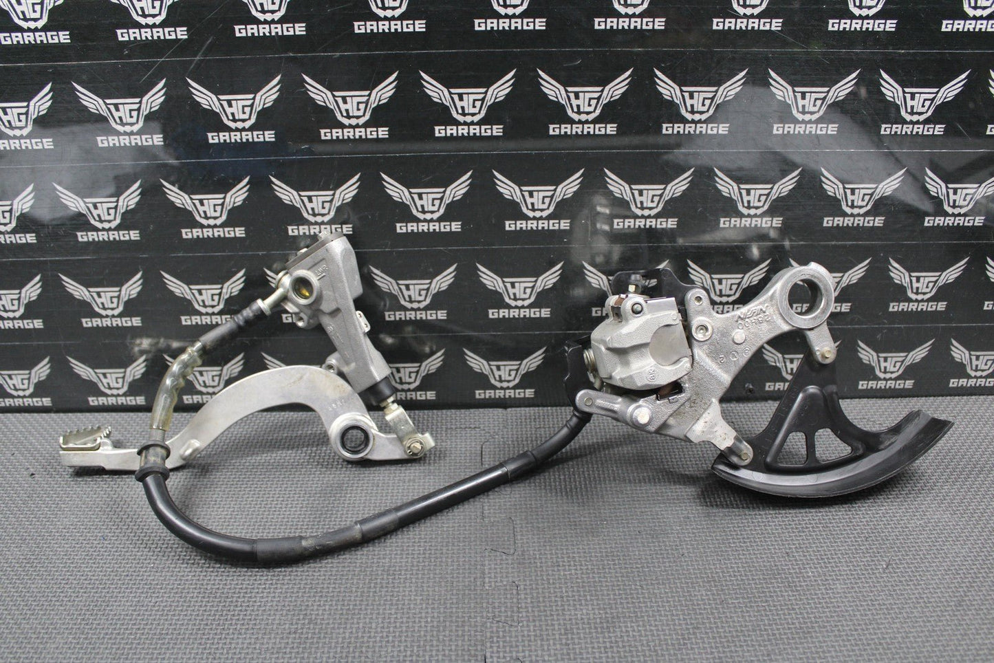 2019 SUZUKI 19 - 25 RMZ250 OEM REAR BACK BRAKE CALIPER MASTER CYLINDER LEVER GOOD! - hggarage