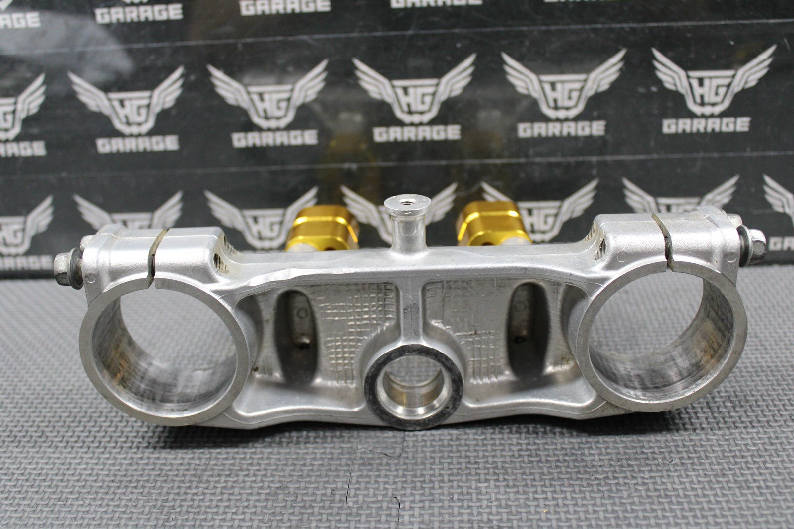 1999 SUZUKI 99 - 00 RM250 OEM FORKS UPPER TRIPLE TREE FAT BAR CLAMP 51310 - 36E60 - hggarage