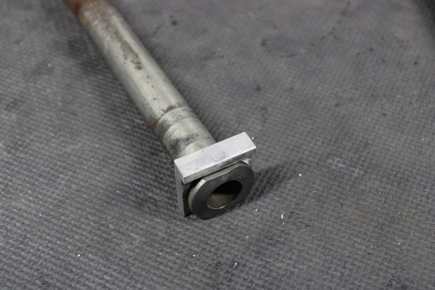 2011 KAWASAKI KX250F OEM FRONT REAR AXLE BACK WHEEL RIM SWINGARM PIVOT BOLT AXLE - hggarage