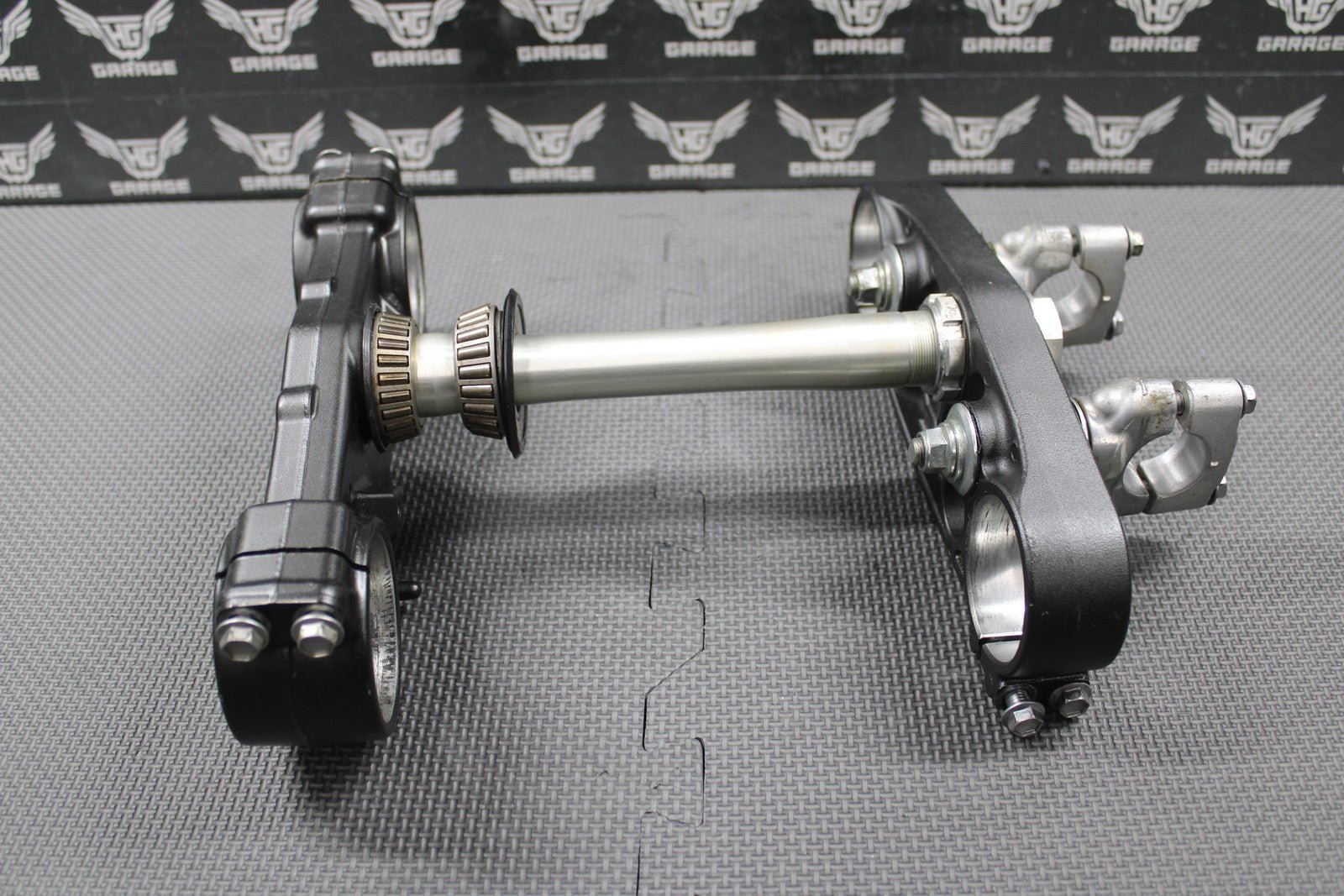 2020 YAMAHA 18 - 20 YZ250F OEM FRONT FORKS LOWER UPPER TRIPLE TREE STEM BAR CLAMP - hggarage