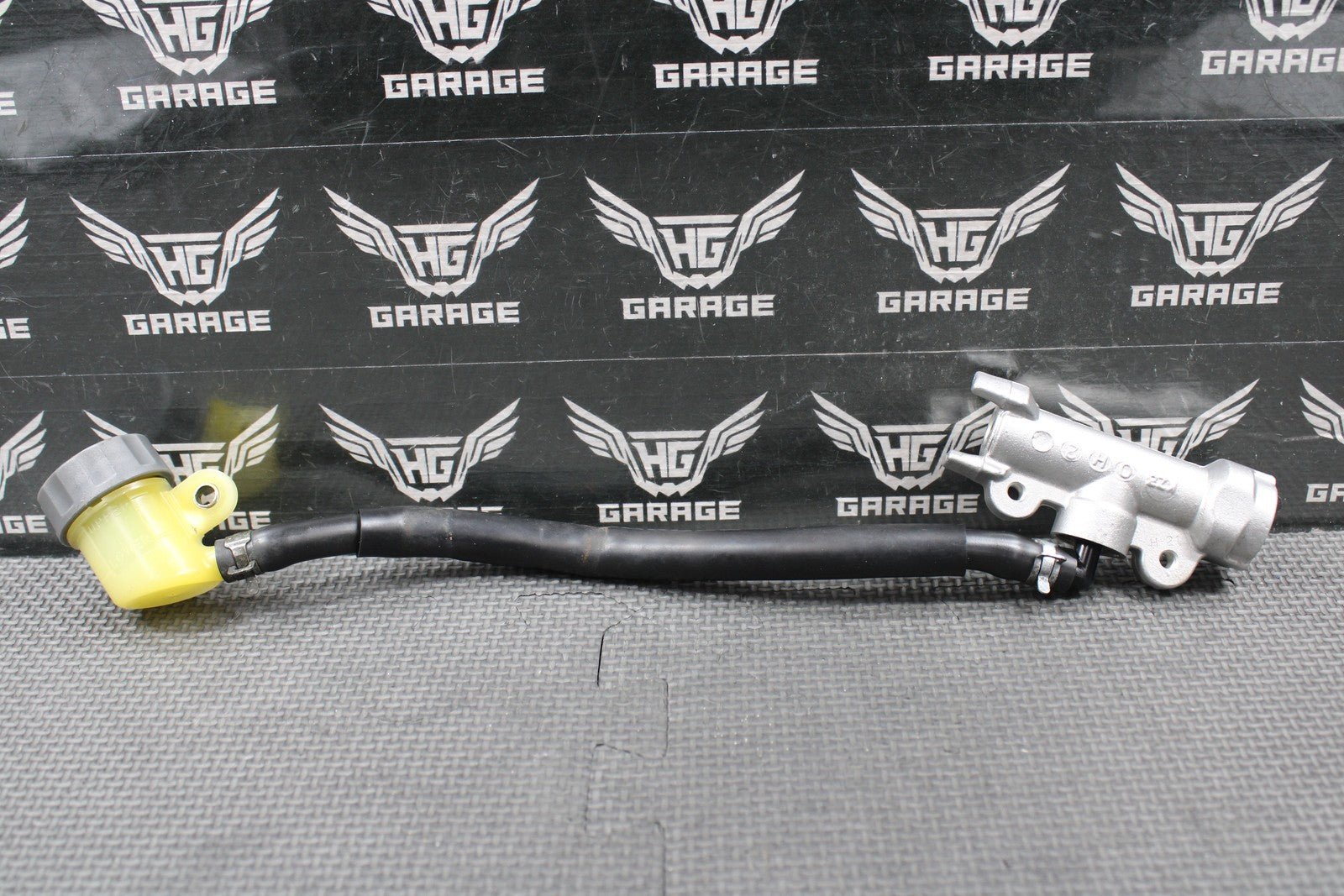 2001 HONDA 95 - 01 CR500R OEM REAR BACK BRAKE MASTER CYLINDER W RESERVOIR - hggarage