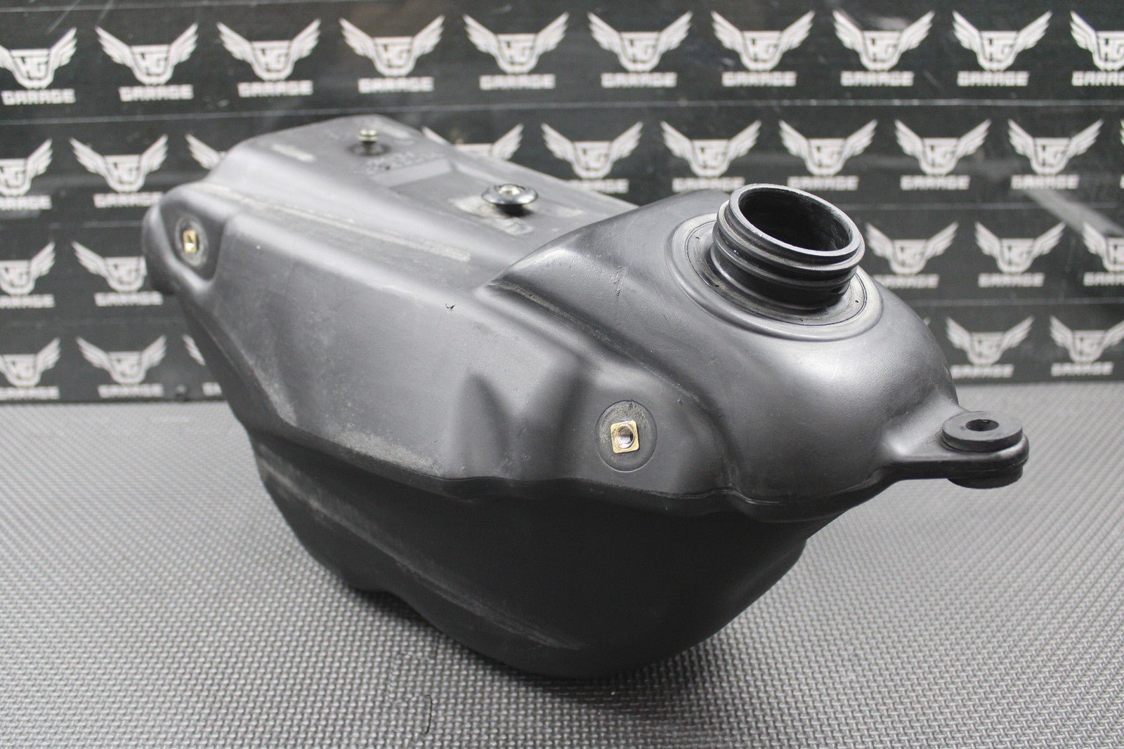 2005 HONDA 02 - 07 CR125R CR250R OEM GAS FUEL TANK RESERVOIR 17510 - KSK - 010 NICE! - hggarage