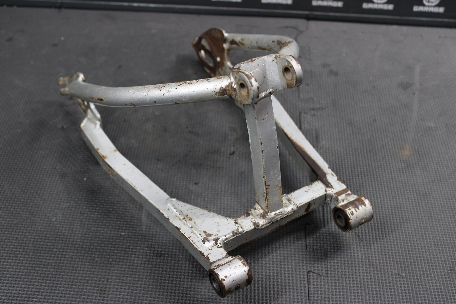 2000 YAMAHA 00 - 03 TTR90 03 - 07 TTR90E OEM SWINGARM SWING ARM SUSPENSION - hggarage