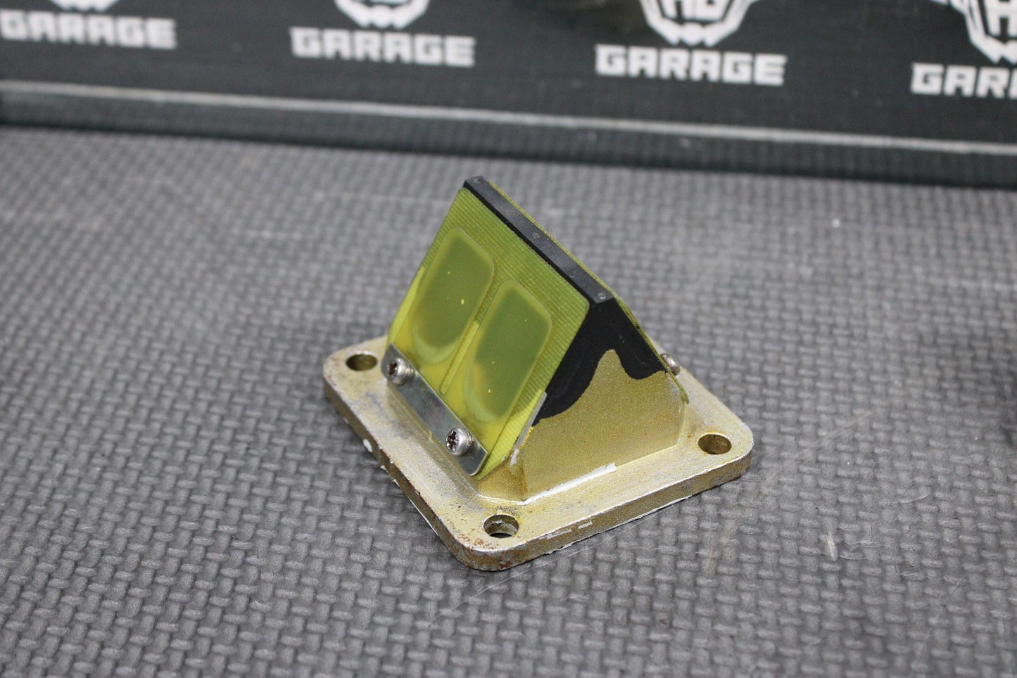 47205185