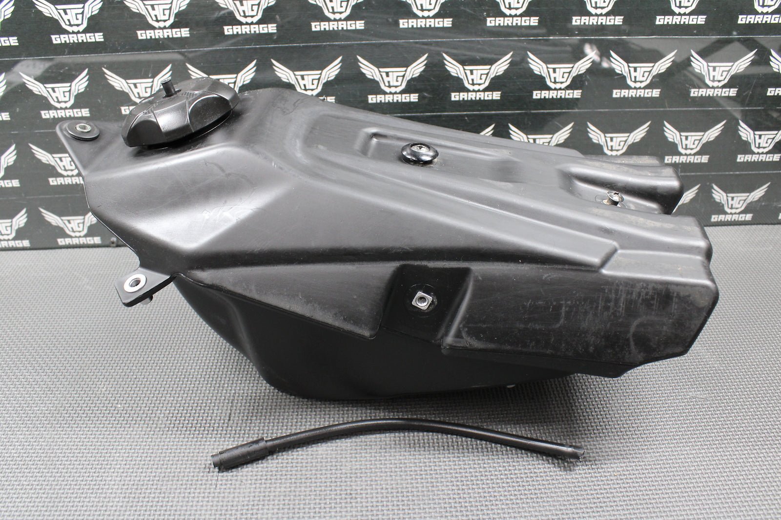 2018 16 - 18 KAWASAKI KX450F OEM GAS FUEL TANK CELL PETROL RESERVOIR 51001 - 0829 - hggarage