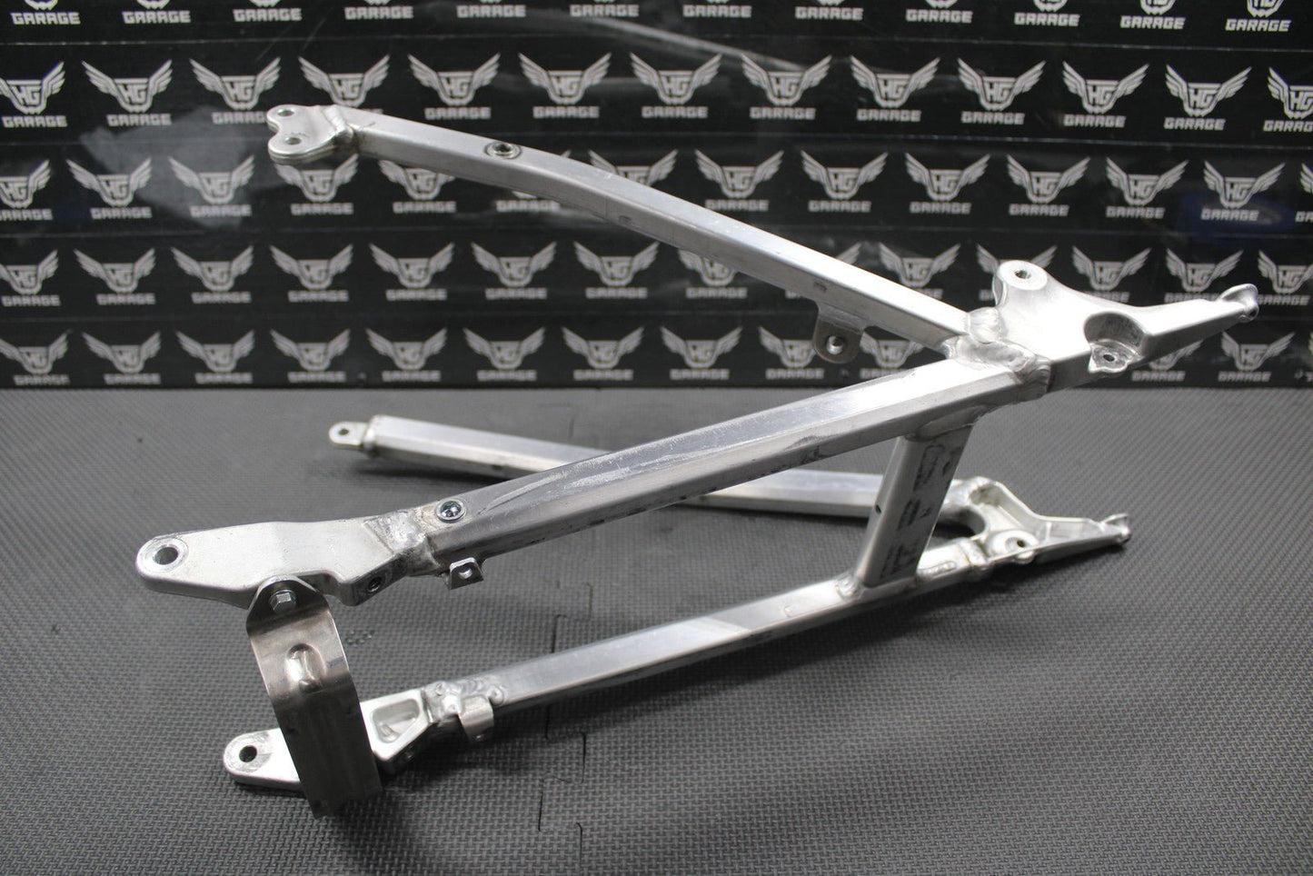 2019 SUZUKI 19 - 25 RMZ250 RMZ450 OEM REAR BACK SUB FRAME SUBFRAME SEAT RAIL GOOD! - hggarage