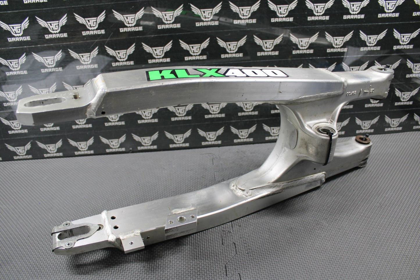2003 KAWASAKI KLX400SR OEM SWINGARM SWING ARM SUSPENSION 33001 - S008 - hggarage