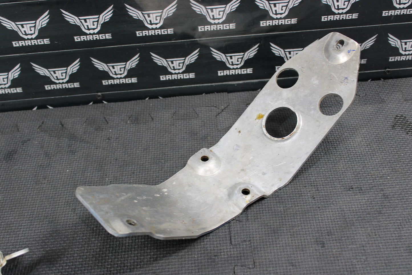 2000 YAMAHA WR400F WR426F YZ400 YZ400F YZ426F OEM LOWER BOTTOM SKID PLATE GUARD