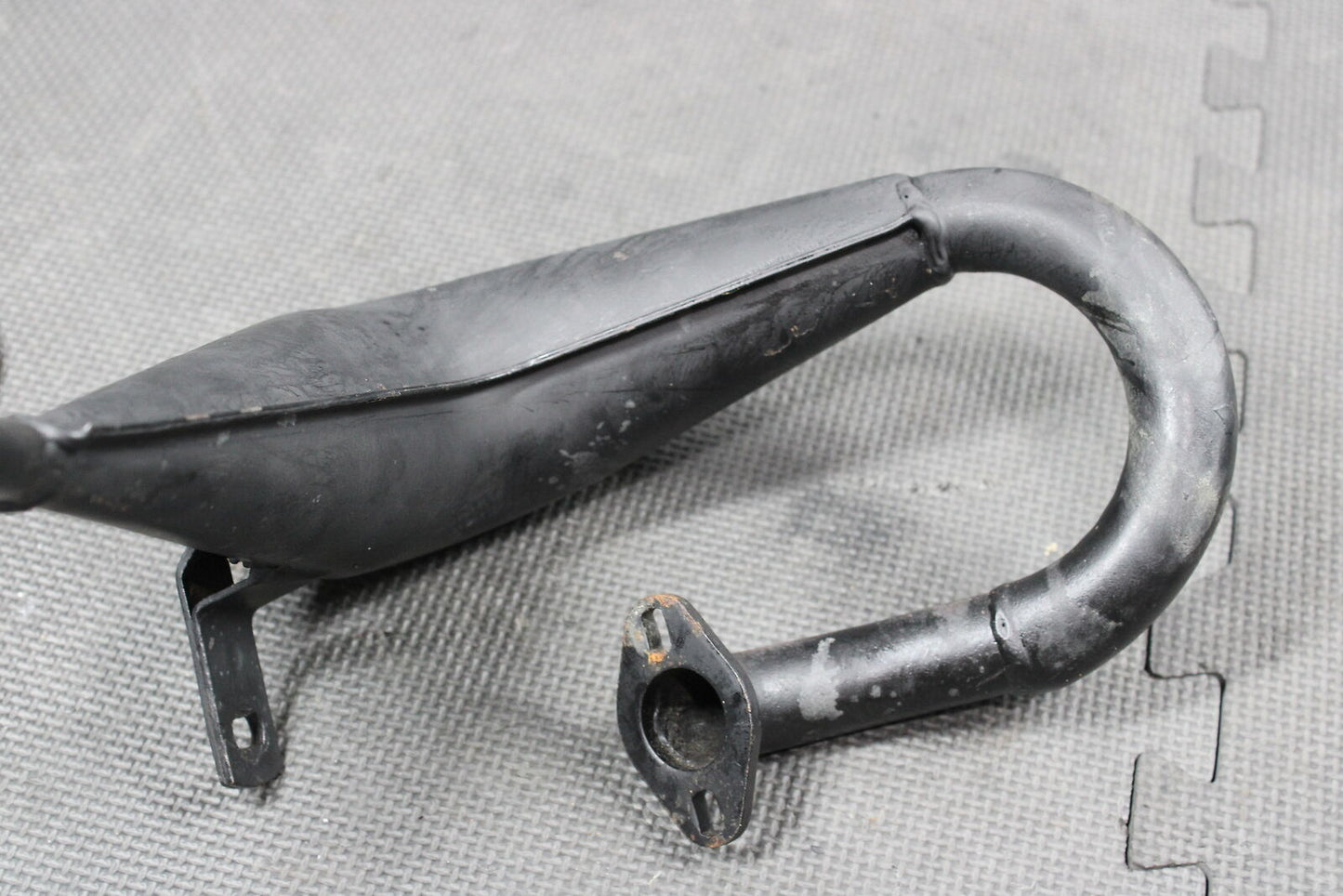 2000 KTM 50 97-00 OEM EXHAUST PIPE CHAMBER HEADER NICE! 45005007400