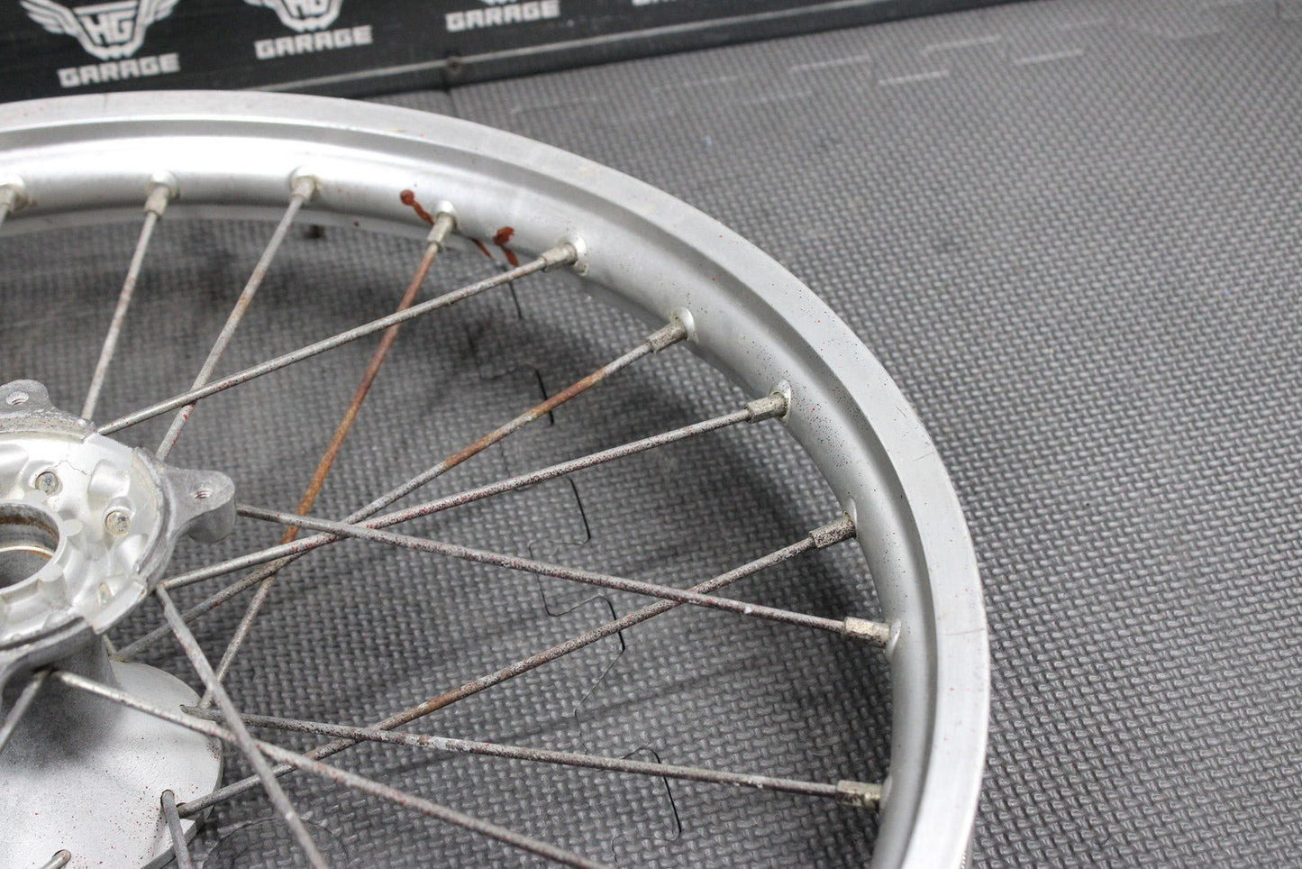 2001 HONDA 96 - 02 CR80RB 19" BIGWHEEL OEM FRONT WHEEL RIM HUB 44650 - GBF - 861 - hggarage