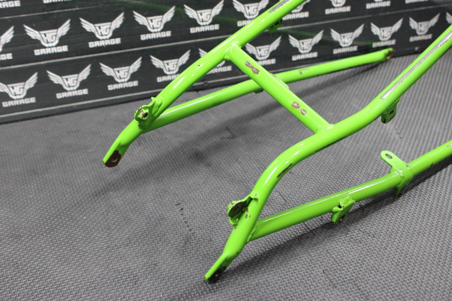 1996 KAWASAKI 95 - 97 KX125 KX250 OEM REAR BACK SUB FRAME SUBFRAME 32160 - 1397 - CC - hggarage