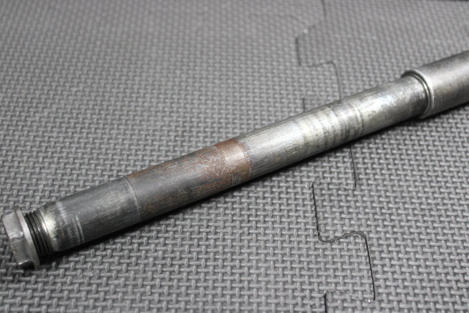 2002 Suzuki RM250 OEM Front Wheel Rim Axle Pivot Bolt 54711 - 37F00 - hggarage