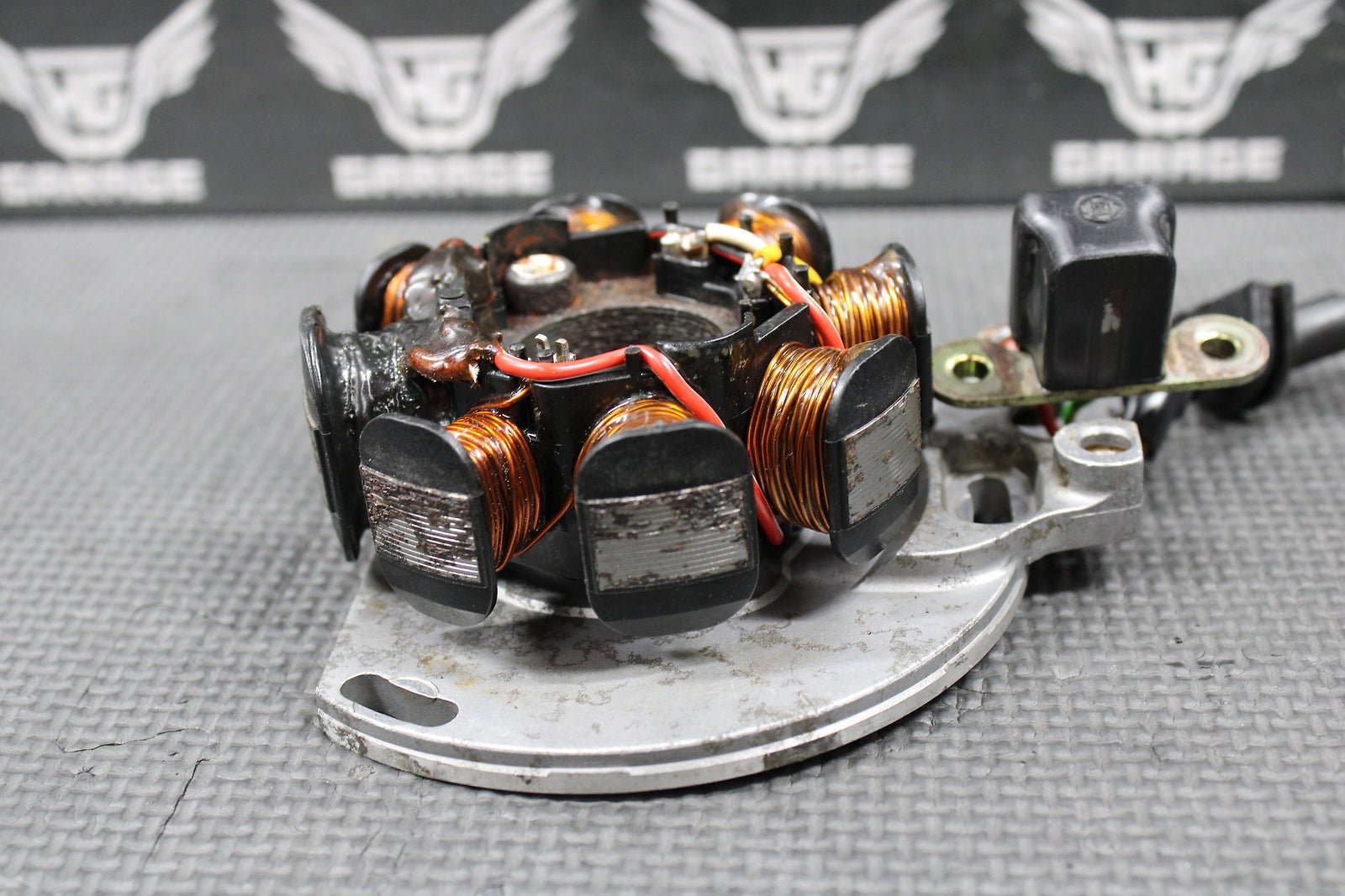 2001 KTM 300 EXC OEM 2K - 3 STATOR MAGNETO ALTERNATOR 50339004200 REPAIR ONLY - hggarage