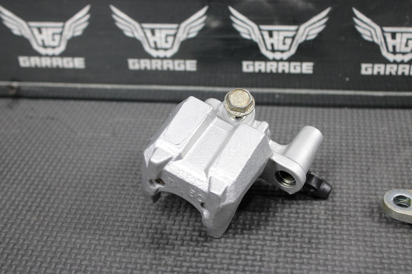 2003 00 - 03 KAWASAKI KX65 OEM NISSIN FRONT BRAKE CALIPER 43041 - 1710 NEEDS REBUILT - hggarage