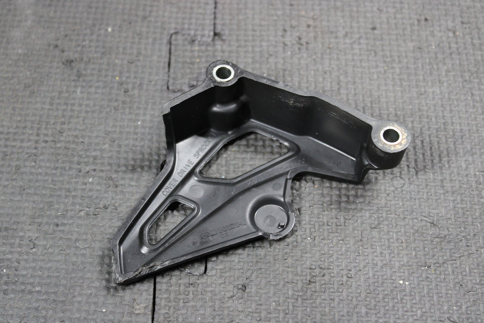 2019 HONDA 2018 2019 CRF250R 2019 CRF250RX OEM MOTOR ENGINE FRONT SPROCKET COVER - hggarage