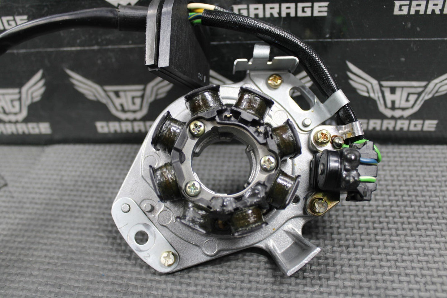2003 HONDA CR250R OEM DENSO KZ3X STATOR MAGNETO GENERATOR 31100 - KZ3 - L31 MINT! - hggarage