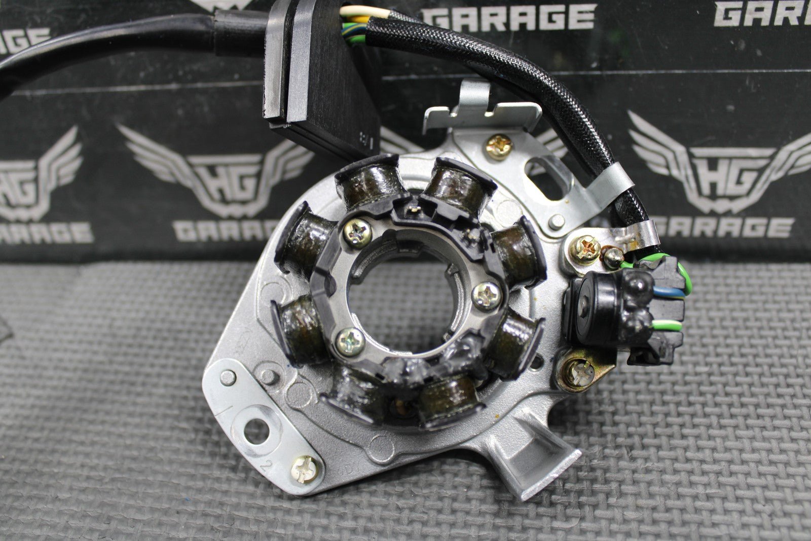 2003 HONDA CR250R OEM DENSO KZ3X STATOR MAGNETO GENERATOR 31100 - KZ3 - L31 MINT! - hggarage