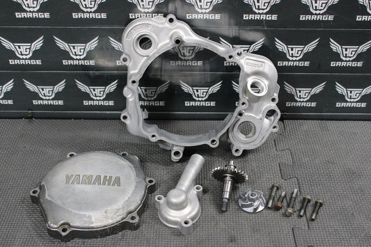 2005 YAMAHA YZ85 OEM ENGINE MOTOR SIDE CLUTCH COVER WATER PUMP 5PA-15431-01-00