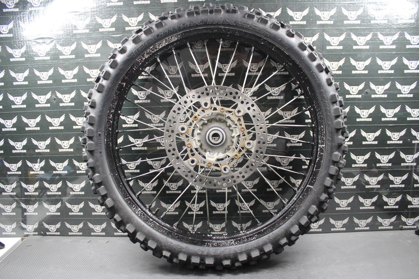 2005 YAMAHA 02 - 05 YZ125 YZ250 OEM EXCEL FRONT WHEEL RIM HUB TIRE 5NY - 25111 - 00 - 00 - hggarage