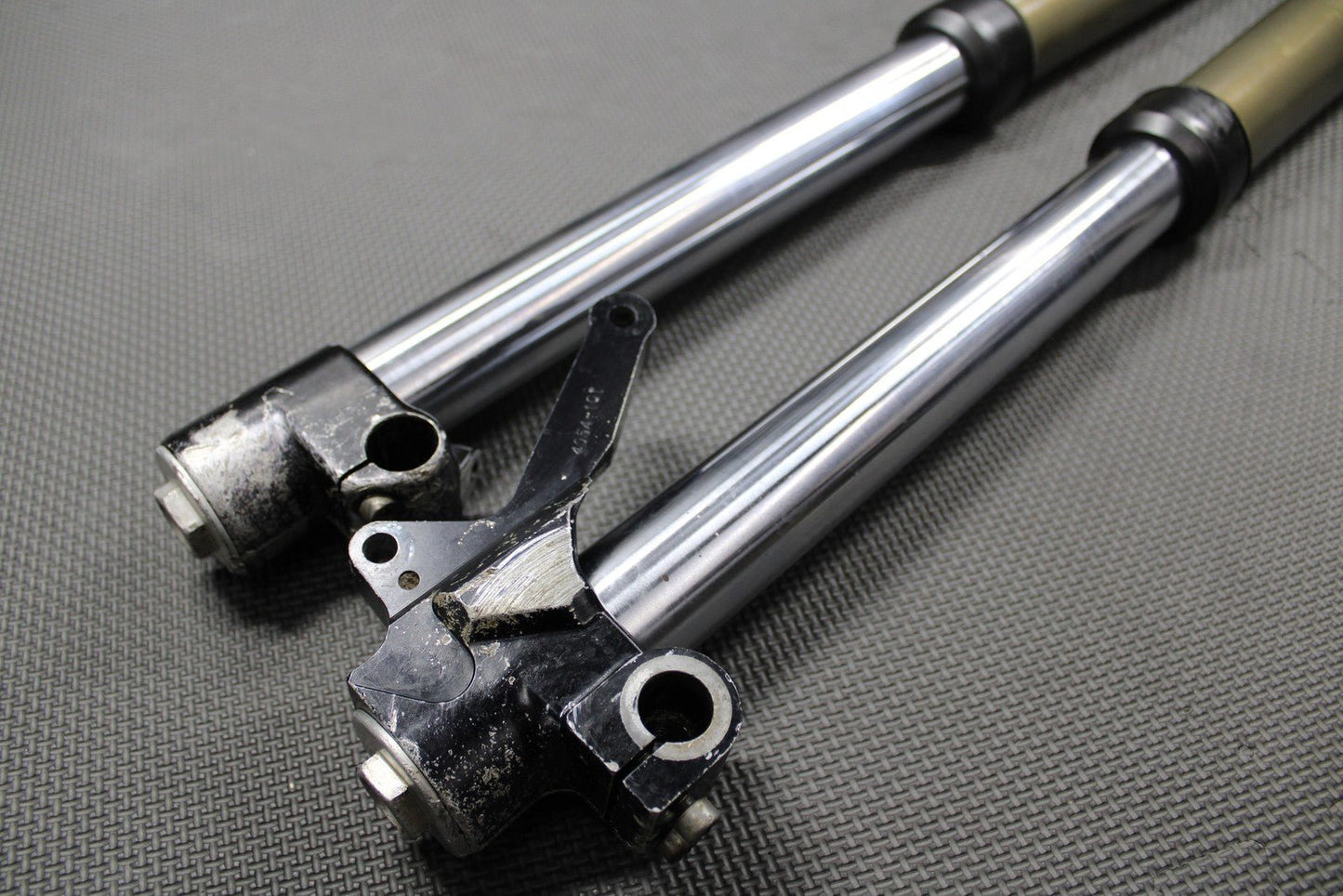 1988 HONDA CR125R WHITE BROTHERS WP4054 FRONT SUSPENSION FORKS TRIPLE CLAMP KIT - hggarage