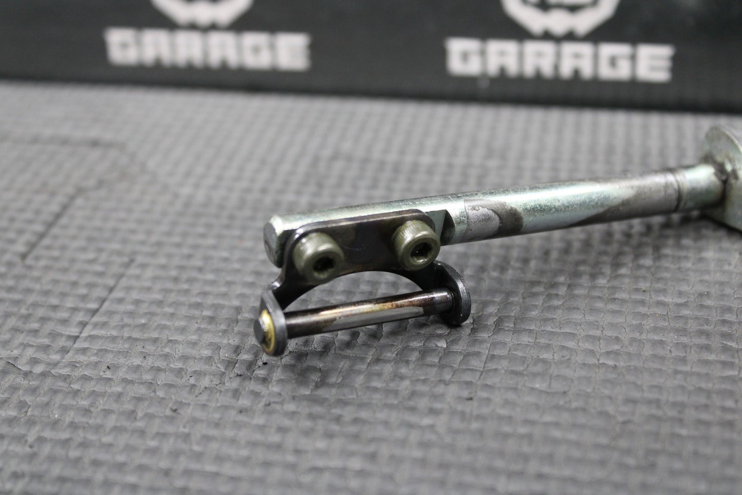 1999 2000 YAMAHA YZ125 OEM EXHAUST POWER VALVE LINKAGE PUSH ROD GOVERNOR GEAR - hggarage