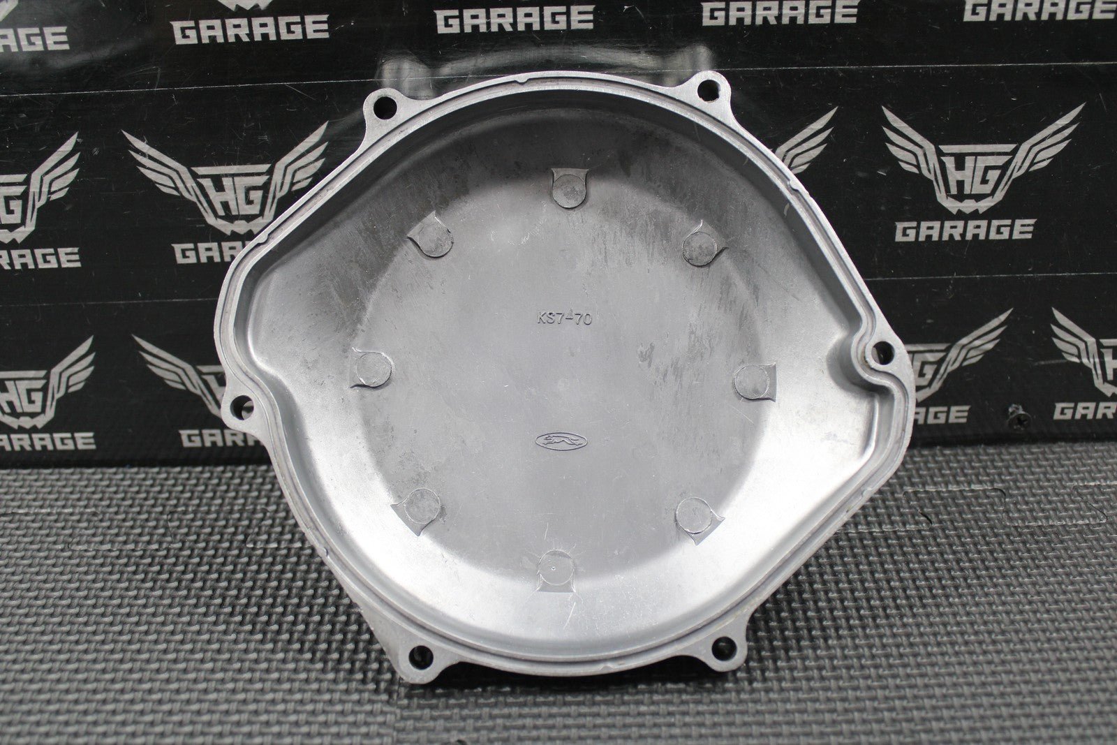 2001 HONDA 97 - 01 CR250R OEM RIGHT SIDE CASE OUTER CLUTCH COVER 11342 - KZ3 - B10 - hggarage