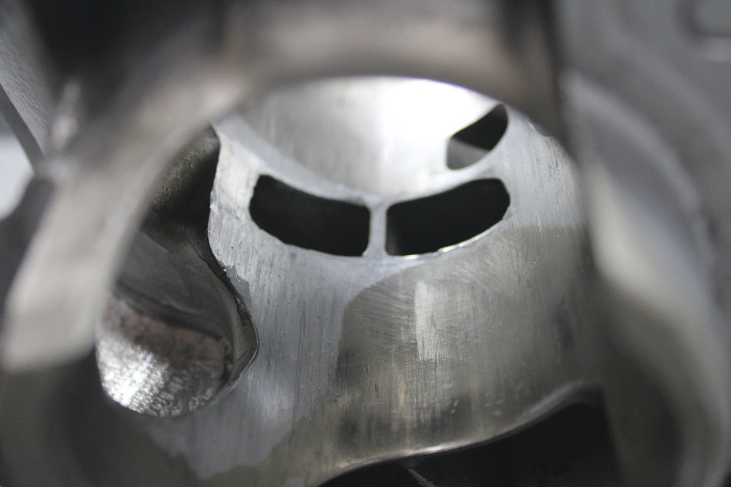 1995 HONDA CR250R OEM KZ3 M CYLINDER BORE JUG TOP END 12100 - KZ3 - 880 NEEDS REPAIR - hggarage