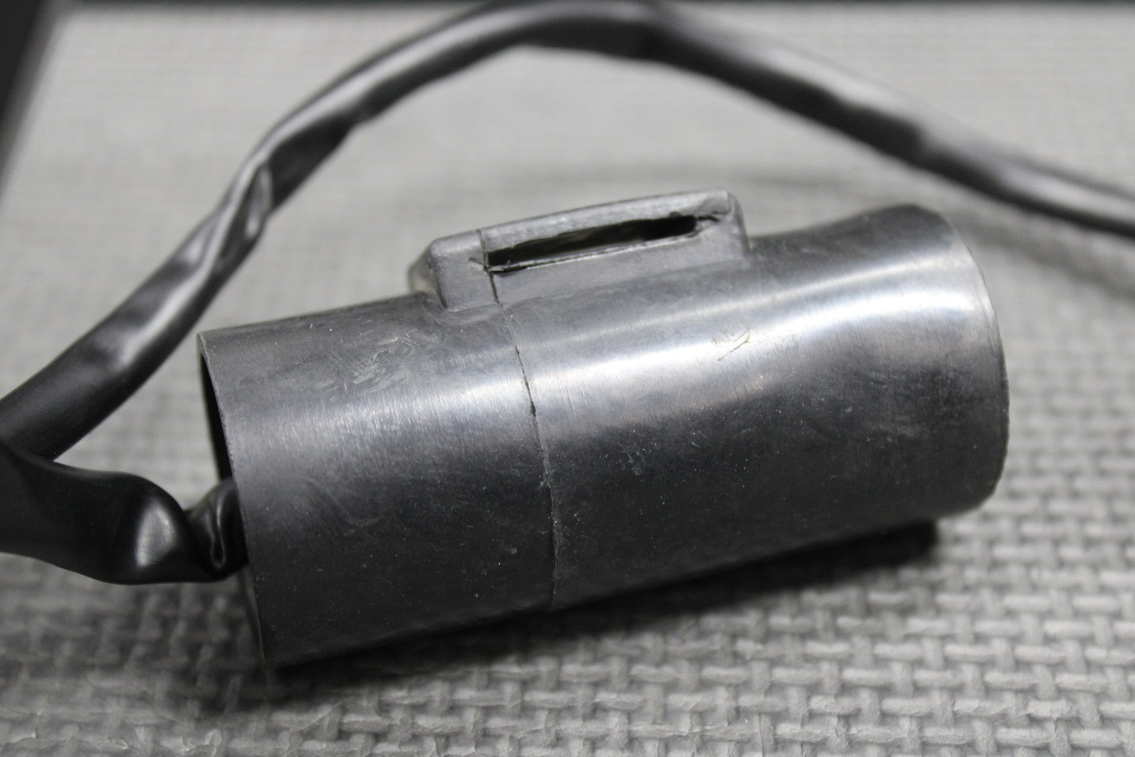 2003 HONDA 02 - 07 CR250R OEM RECTIFIER VOLTAGE REGULATOR 31600 - KZ3 - J41 LOW HOUR! - hggarage