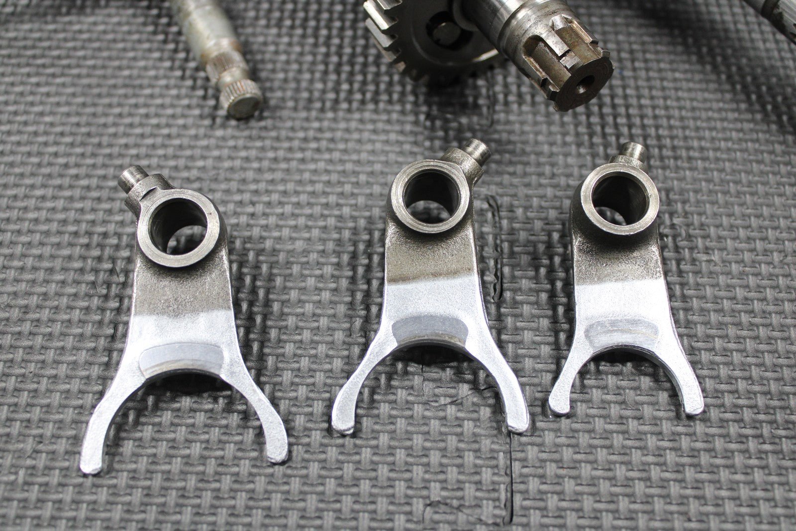 1988 1989 HONDA XR250R OEM TRANSMISSION TRANNY GEARBOX GEARS SHIFT FORKS GOOD! - hggarage