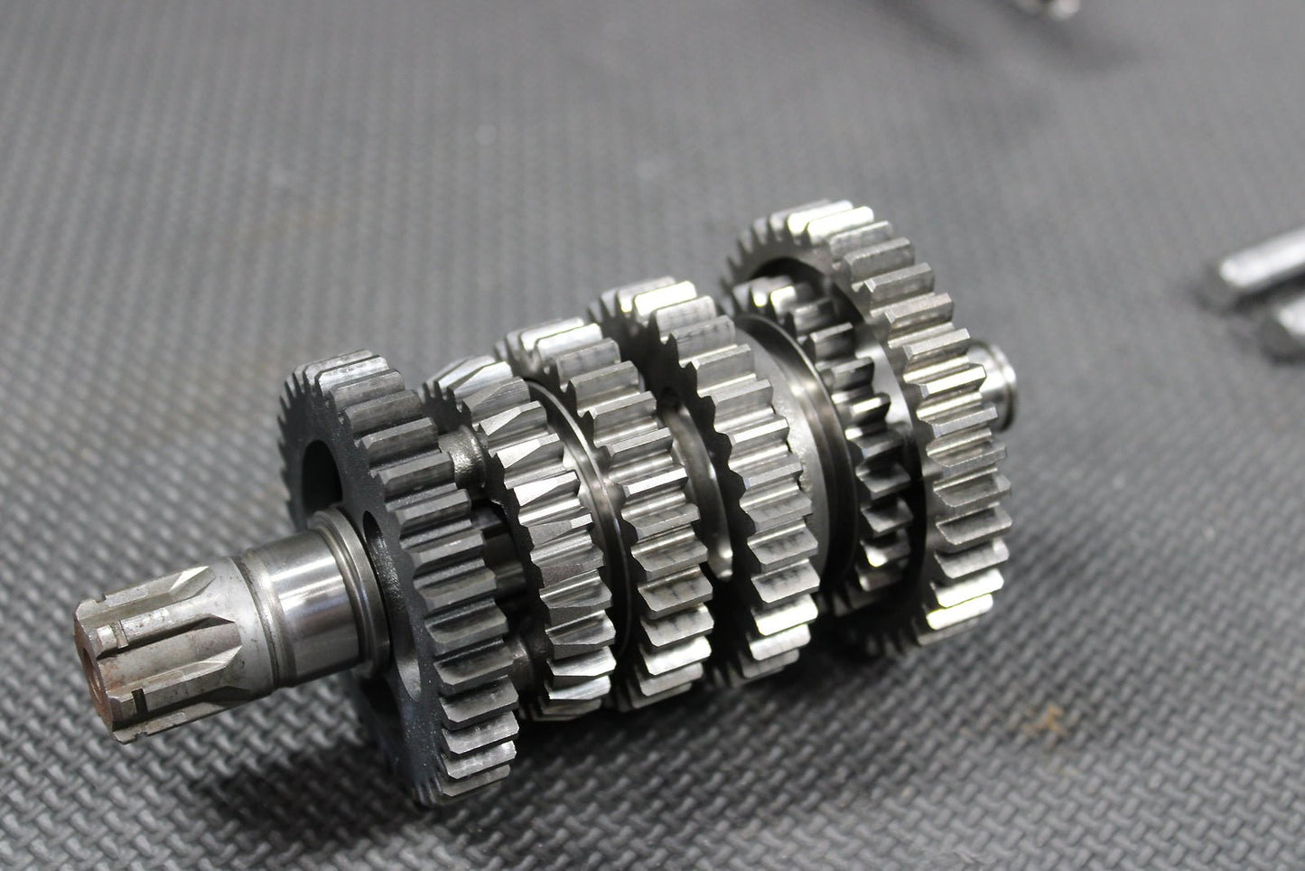 1998 Kawasaki KX60 KX65 OEM Engine Transmission Tranny Assembly Gears - hggarage