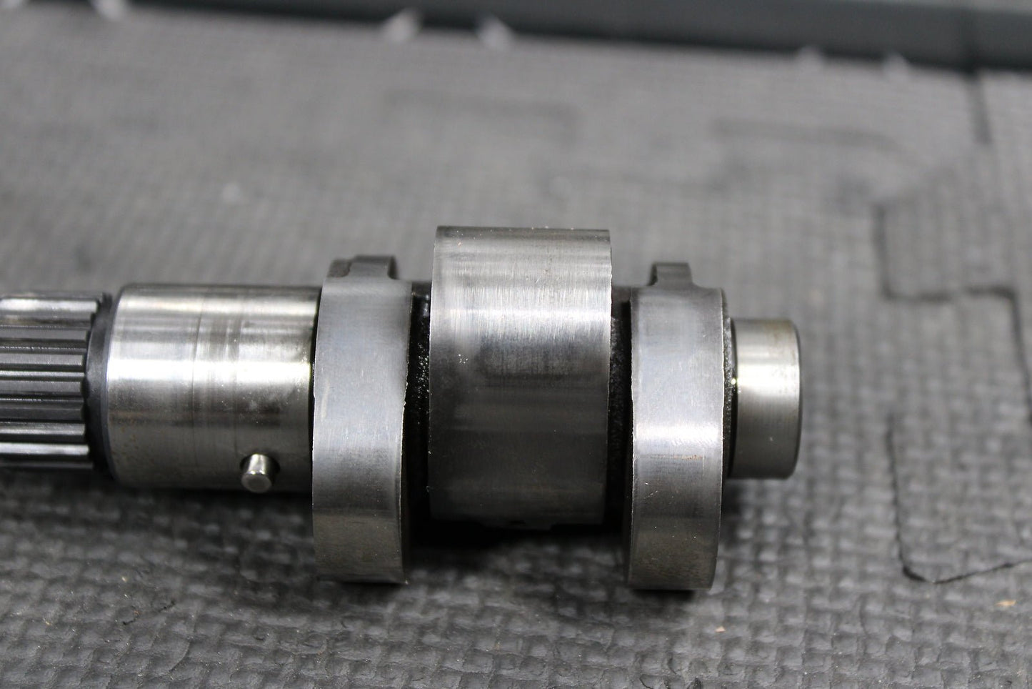 2007 Honda XR650R 00 - 07 OEM Engine Motor Cam Shaft Camshaft 14000 - Mbn - 670 - hggarage