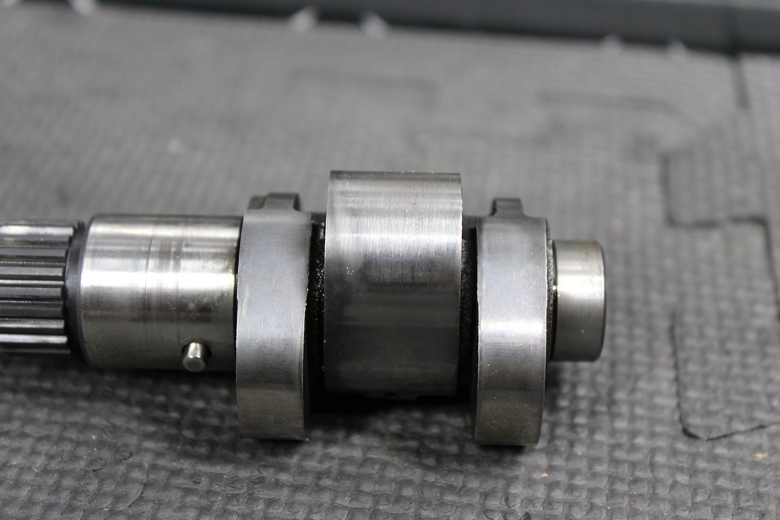 2007 Honda XR650R 00 - 07 OEM Engine Motor Cam Shaft Camshaft 14000 - Mbn - 670 - hggarage