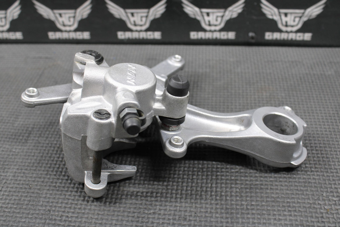 2014 KAWASAKI 04 - 18 KX250F OEM NISSIN REAR BACK BRAKE CALIPER 43080 - 0230 GOOD! - hggarage