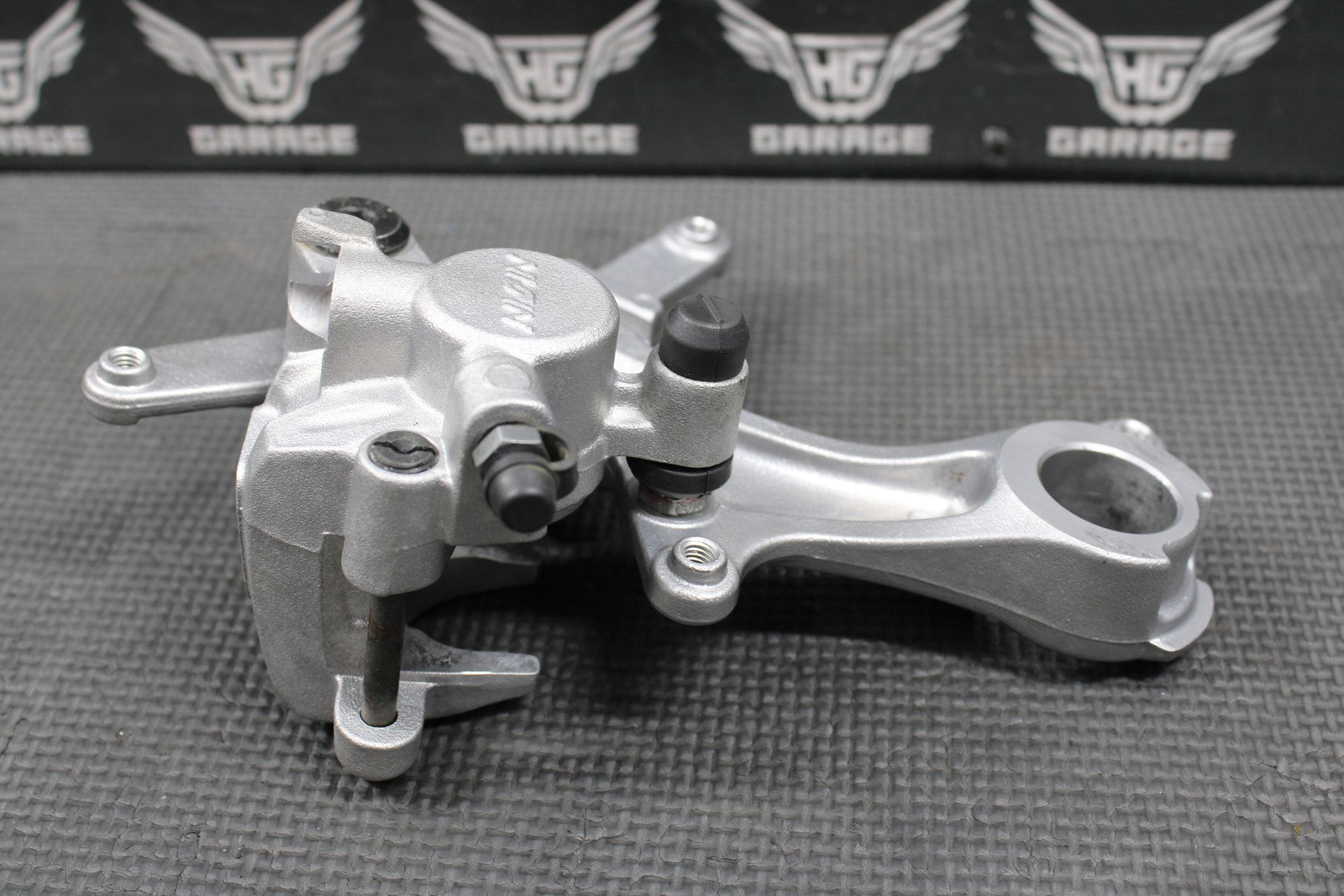 2014 KAWASAKI 04 - 18 KX250F OEM NISSIN REAR BACK BRAKE CALIPER 43080 - 0230 GOOD! - hggarage