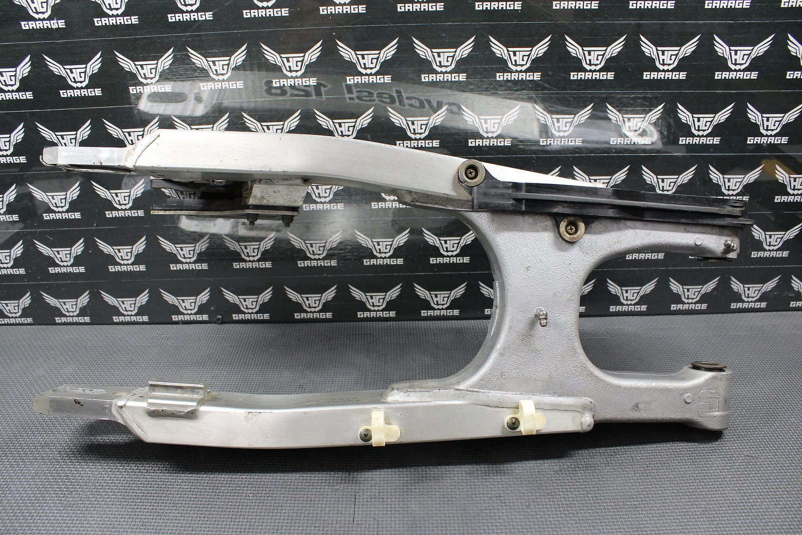 2000 SUZUKI 00 - 07 DRZ400 DRZ400E OEM SWINGARM SWING ARM SUSPENSION 61000 - 29F00 - hggarage