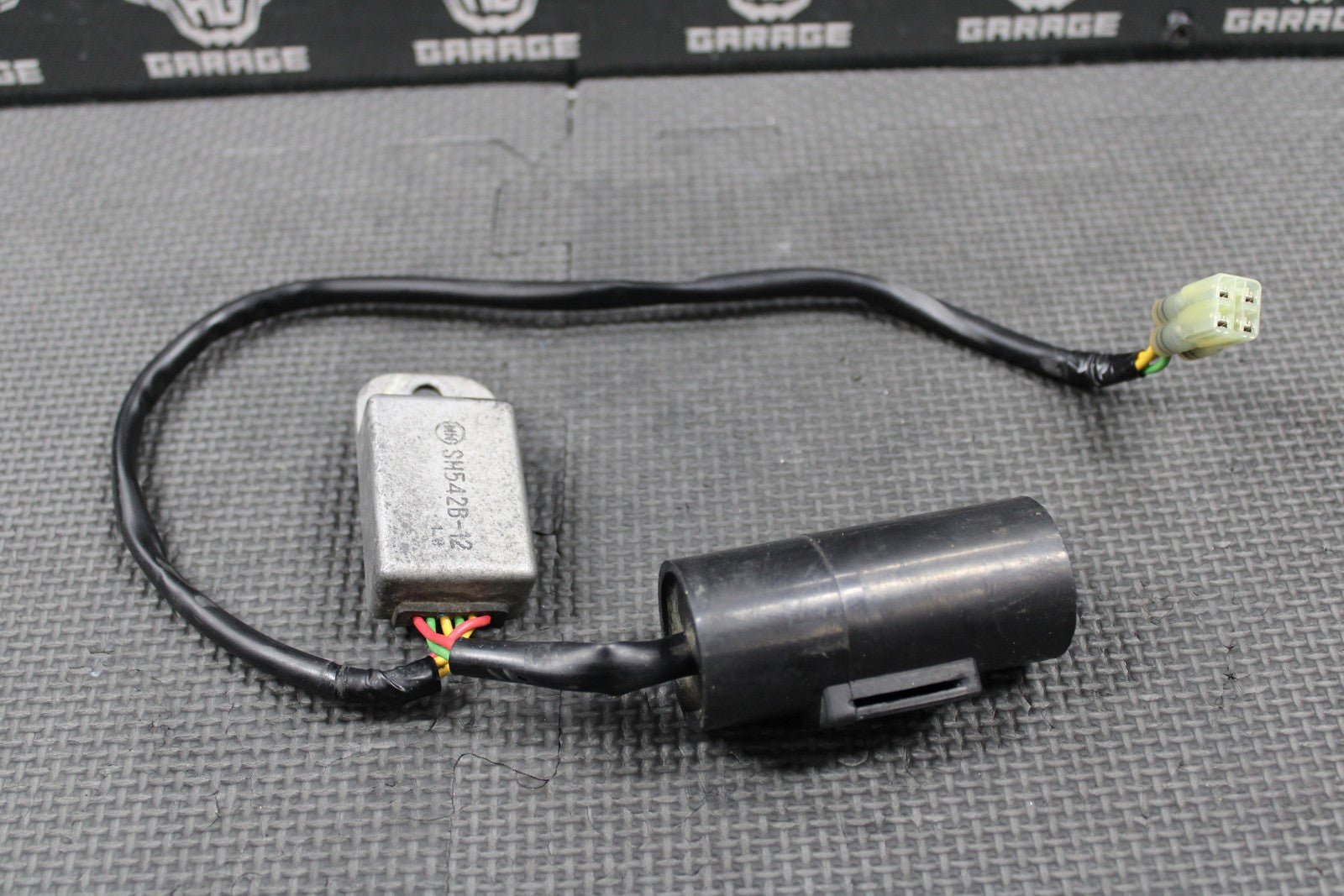 2002 HONDA 02 - 07 CR250R OEM RECTIFIER VOLTAGE REGULATOR WIRING 31600 - KZ3 - J41 - hggarage
