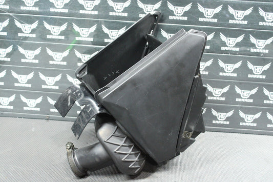 2004 YAMAHA YZ450F OEM AIRBOX INTAKE AIR CLEANER CASE ASSEMBLY 5TA-14401-01-00